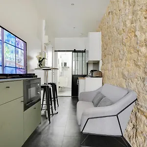 Authentic - 2p - Canal Saint-martin Apartment