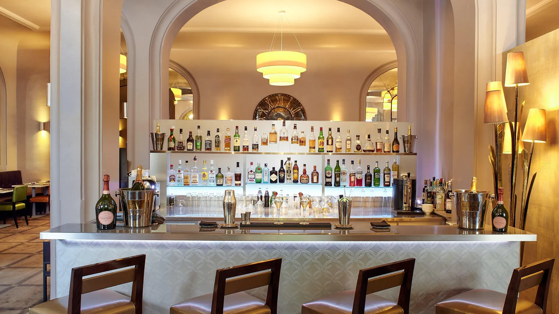 Holiday Inn Paris - Gare De Lyon Bastille By Ihg Hotel