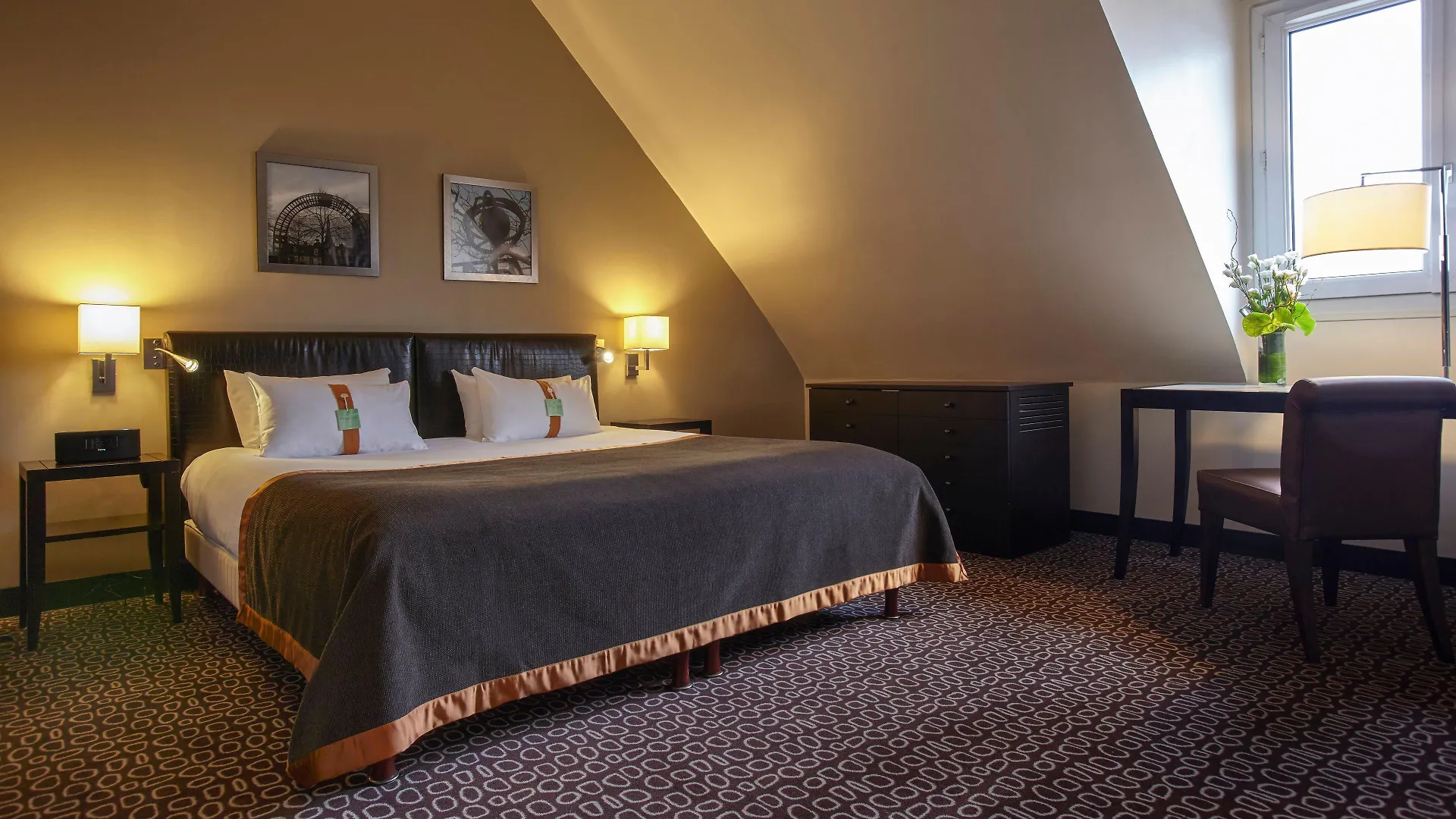 Holiday Inn Paris Gare de Lyon Bastille 4*,